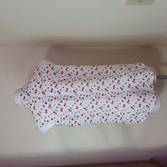 No Boundaries sleeveless button-down tie front cherry blouse nwot Junior's xl - Picture 5 of 8